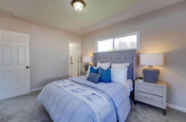 Foto del edificio - 5050 Reynolds St