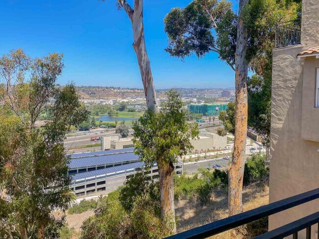 Foto del edificio - 4392 Arcadia Dr