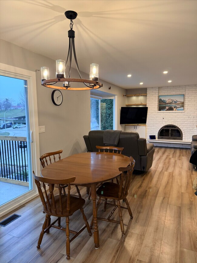 Photo du bâtiment - 3922 21 Av