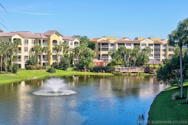 Foto del edificio - 300 Uno Lago Dr