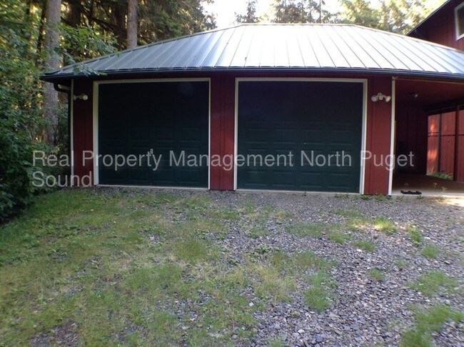 Building Photo - 35713 Mountain Loop Hwy