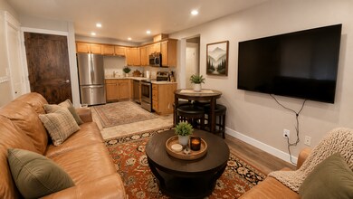 Building Photo - 1775 W Gore Creek Dr