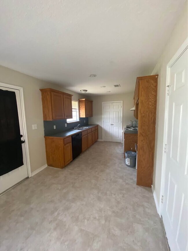 Foto del edificio - 600 N 5th St