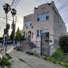 Building Photo - 2401 14th Ave
