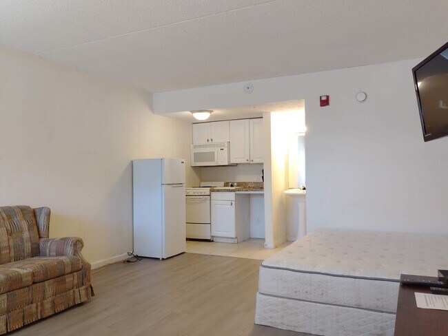 Building Photo - 2506 S Ocean Blvd