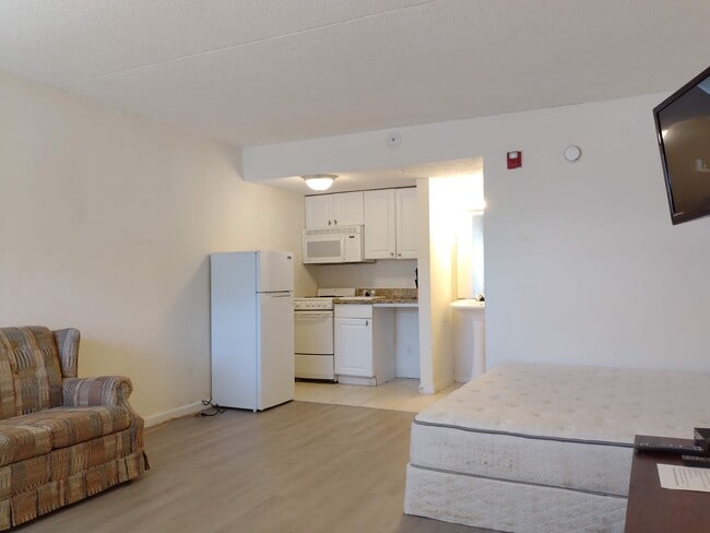 Building Photo - 2506 S Ocean Blvd