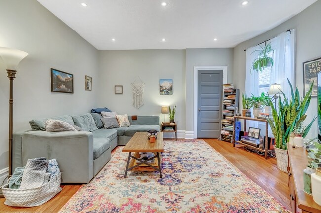 Building Photo - 1119 N Euclid Ave