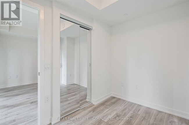 Building Photo - 223 Redpath Ave