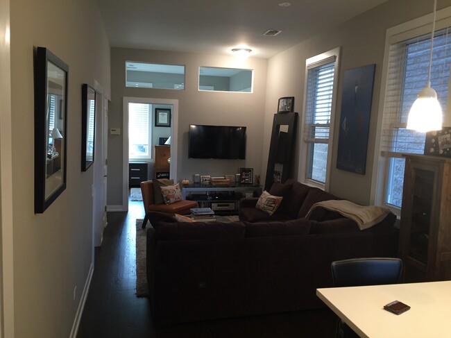 Foto del edificio - 1516 N Bosworth Ave