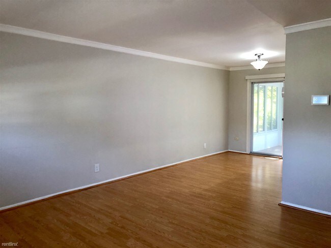 Building Photo - 3 br, 1.5 bath House - 9819 Southall Rd