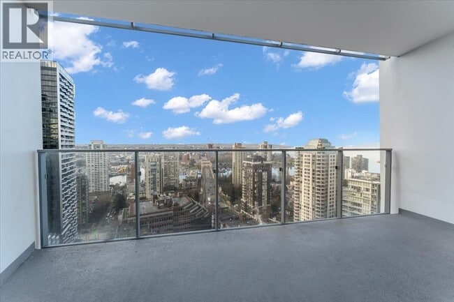 Building Photo - 1289 Hornby St