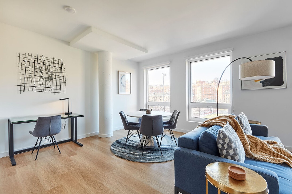 Primary Photo - 1b Marshall Dr