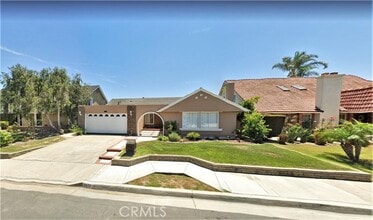 Building Photo - 4470 Avenida Granada
