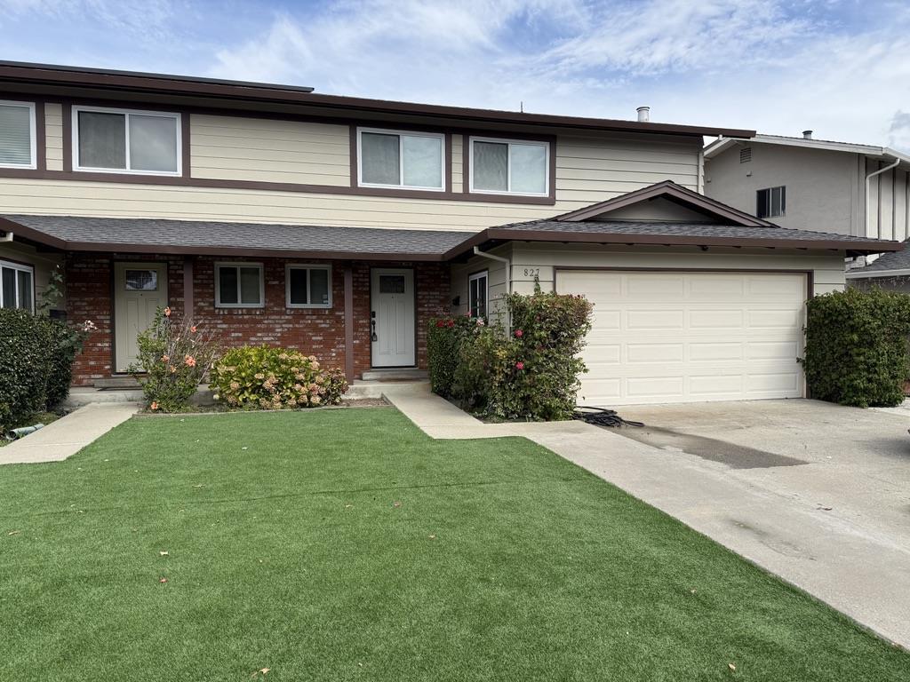 Foto principal - 827 Comet Dr