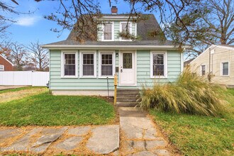 Building Photo - 7173 Beechland Ave