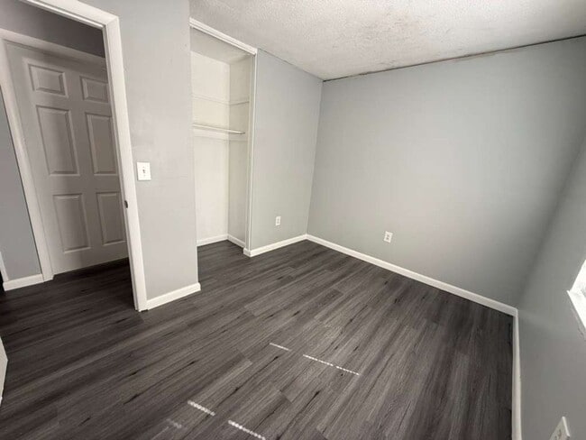 Building Photo - Mulberry Terrace Apartments