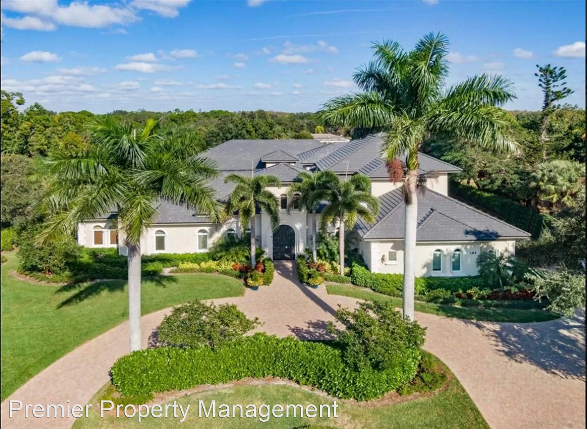 6 br, 8.5 bath House 185 Tupelo Road House for Rent in Naples, FL