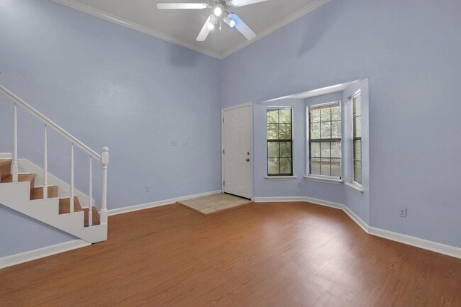 Building Photo - 1611 S Gadsden St