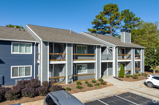 Building Photo - Crestmont Apartments Building Photo - Crestmont Apartments