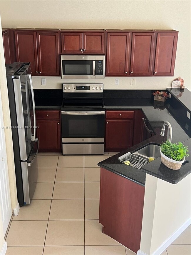 Foto del edificio - 16330 SW 71st Terrace