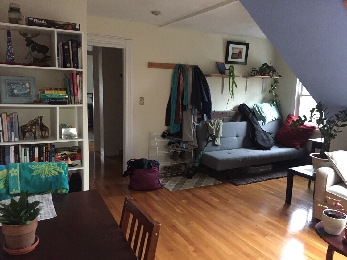 Foto principal - 187 Beacon St
