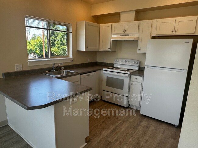 Foto del edificio - 1935 Table Rock Rd