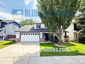 Building Photo - 5930 N Silver Maple Ave