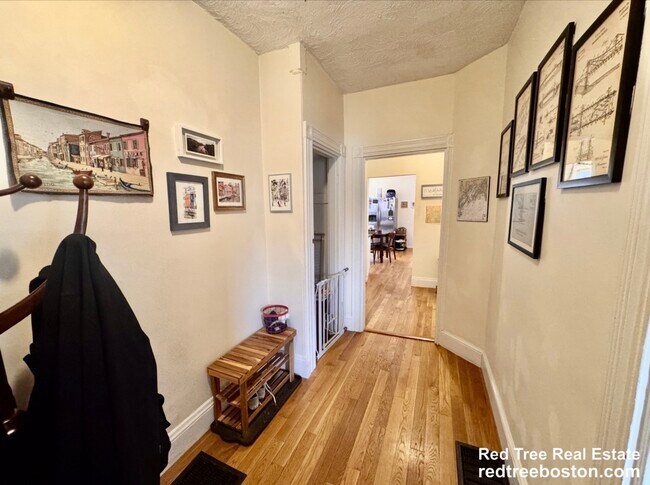 Foto del edificio - 26 Egleston St