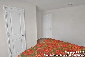 Foto del edificio - 906 Andean Emerald
