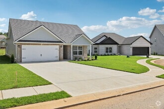 Building Photo - 383 Kingland Ln