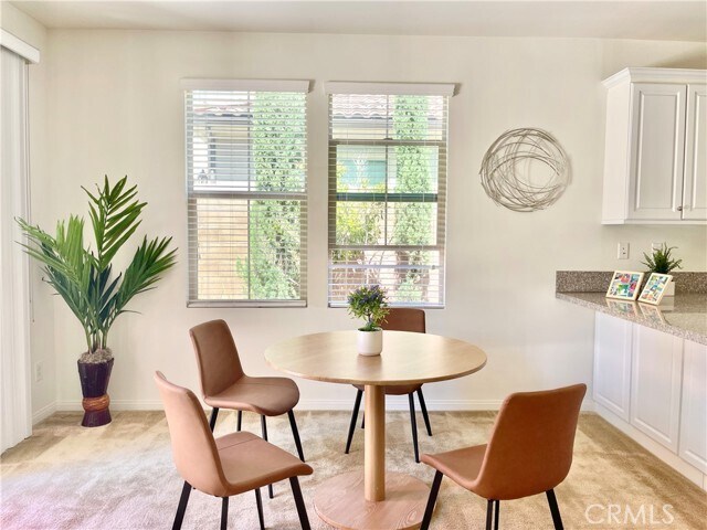 Building Photo - 107 Bright Poppy