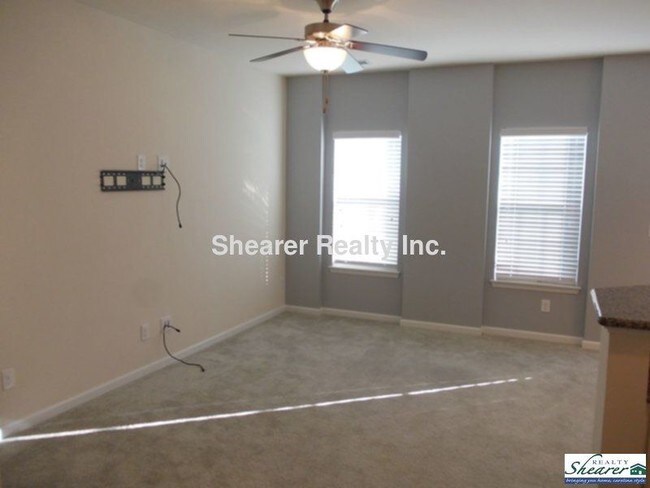 Foto del edificio - 2 bed / 2.5 bath rental