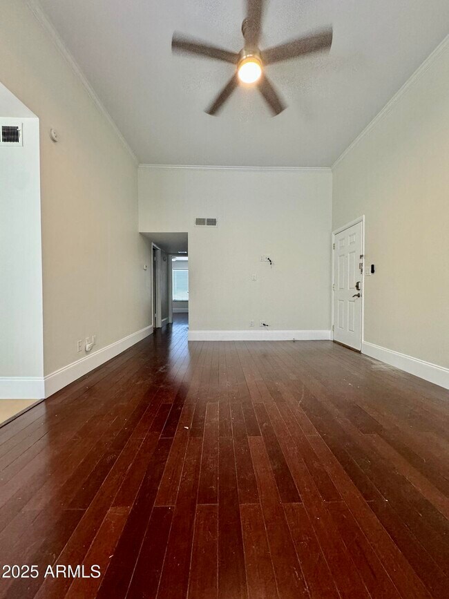 Foto del edificio - 3500 Hayden Rd