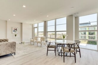 Building Photo - 1716 14th St NW