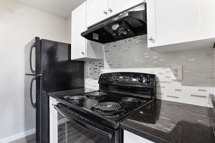 Club at Charter Pointe