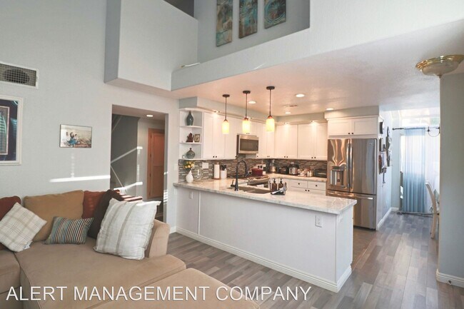 Building Photo - 2 br, 2.5 bath House - 844 Vista Arriago