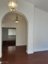 Building Photo - 9836 Double Rock Dr
