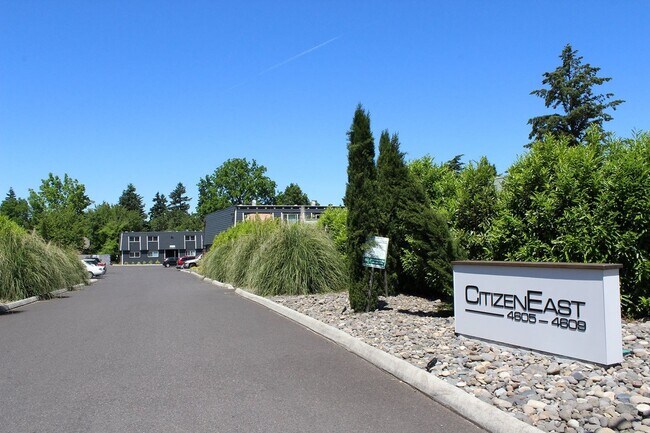 Foto del edificio - 4609-4609 NE Killingsworth St