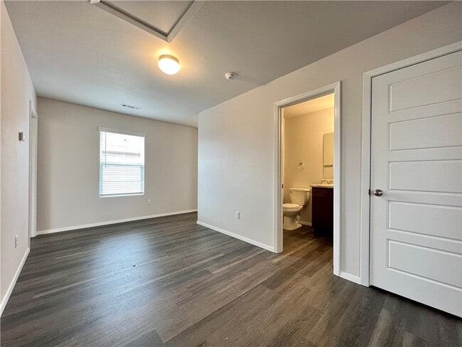 Building Photo - 3211 Gulley Ln