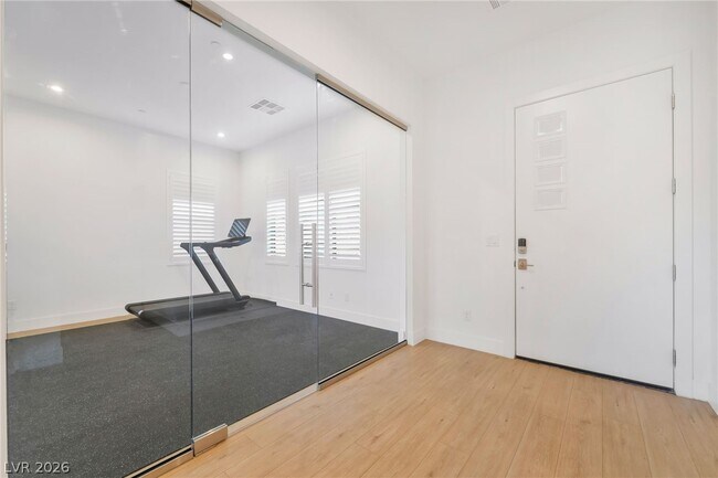 Foto del edificio - 3206 Poplar Crst Ct