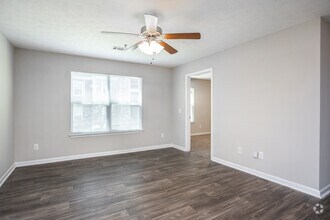 LEGENDS 2 BR | 2 BA | 960SF - Living Room - Legends at Armour Avenue