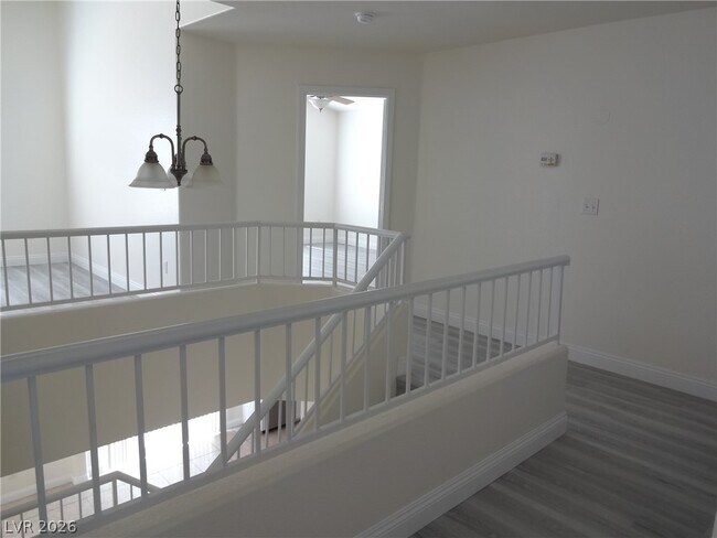 Building Photo - 1533 Honey Vista Ln