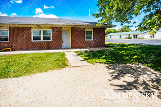 Building Photo - 111 S Keystone Cir