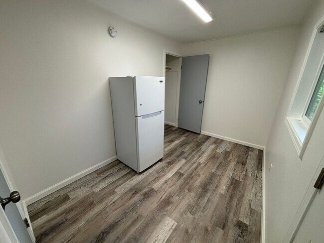 Foto del edificio - 1736 Fern St