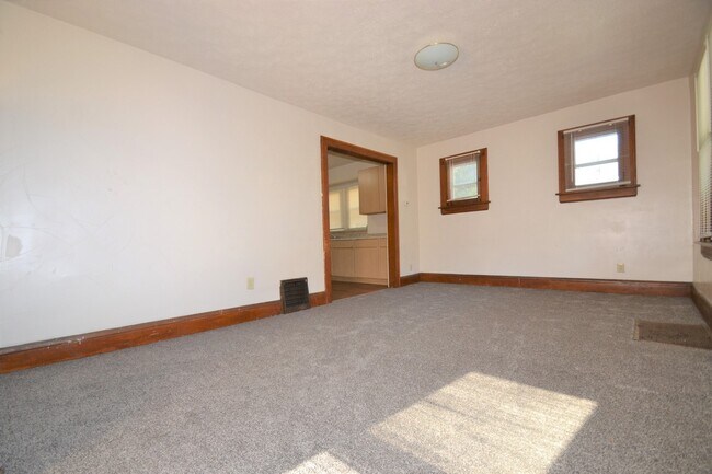 Foto del edificio - 282 Bellewood Ave