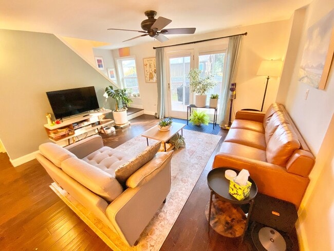 Building Photo - 3 Bedroom Home in South Burlington VT Avai...