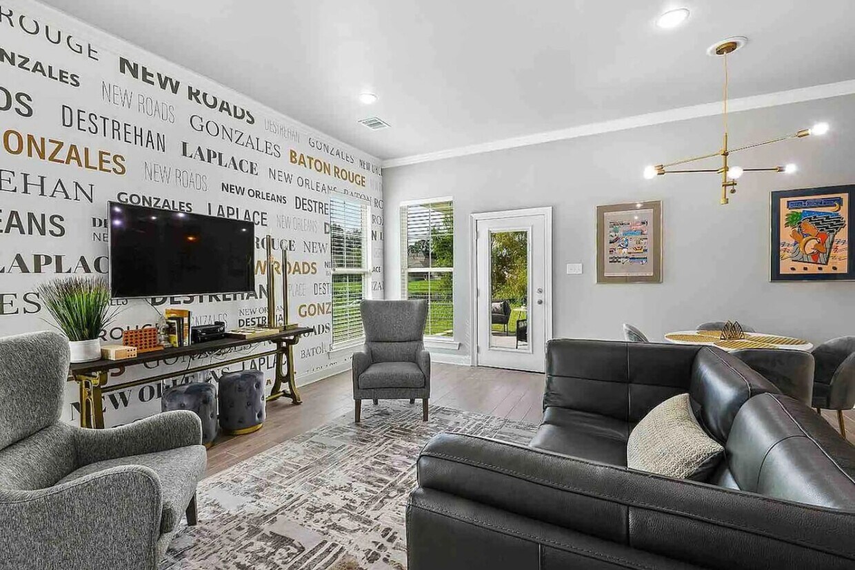 3 Bedroom Furnished Rental Near LSU|All utilities included|Short Term & Long Term Options Available - 3 Bedroom Furnished Rental Near LSU|All utilities included|Short Term & Long Term Options Available