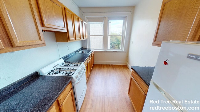 Photo - 1810 Commonwealth Ave Apartment