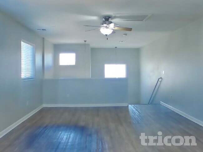 Foto del edificio - 3613 E Carisbrook Dr