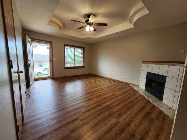 Foto del edificio - Spacious 2-Bedroom, 2-Bathroom Home AVAILABLE NOW!!